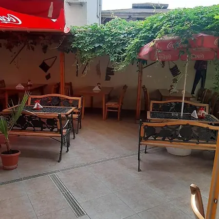 Affittacamere Стаи За Гости Слънце Kiten (Burgas)